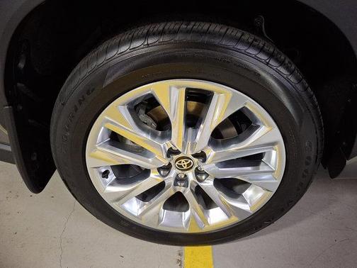 2026 Toyota Highlander Limited