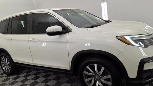 White Diamond Pearl 2019 Honda Pilot EX-L