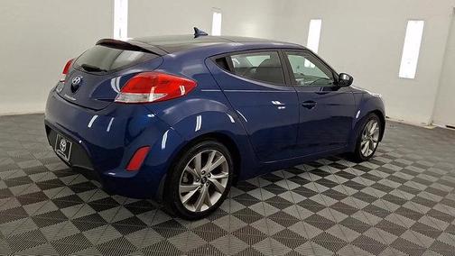 2017 Hyundai Veloster Base