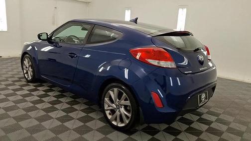 2017 Hyundai Veloster Base