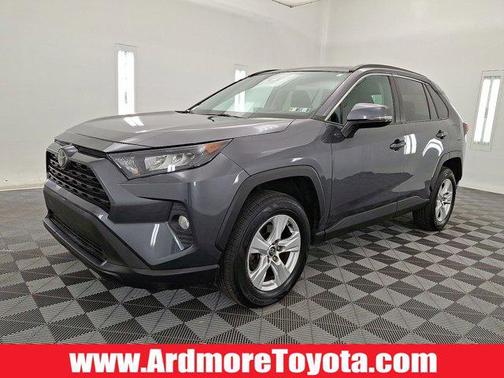 2020 Toyota RAV4 XLE
