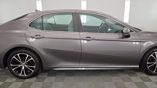 Predawn Gray Mica 2020 Toyota Camry SE