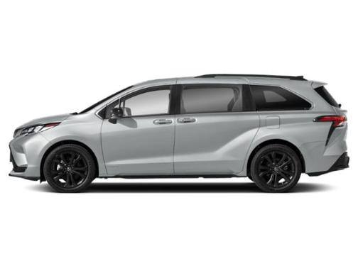 2025 Toyota Sienna XSE 7 Passenger
