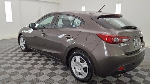 2015 Mazda Mazda3 i Sport