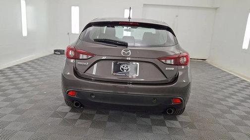 2015 Mazda Mazda3 i Sport