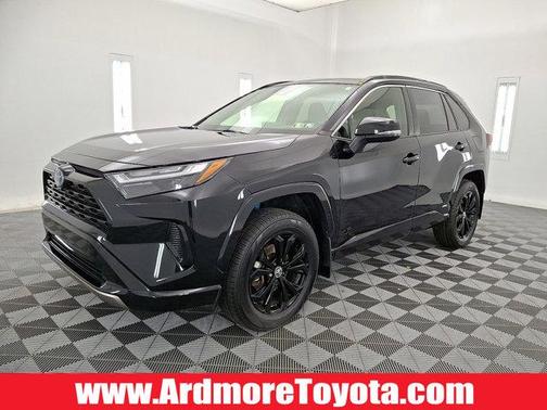 2023 Toyota RAV4 Hybrid SE