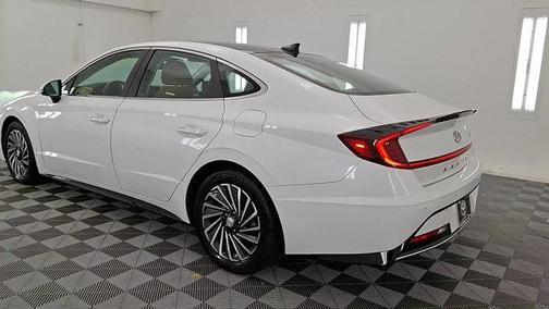 2020 Hyundai SONATA Hybrid Limited