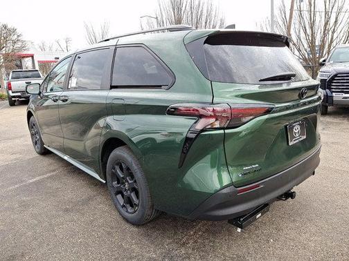 2026 Toyota Sienna Woodland Edition