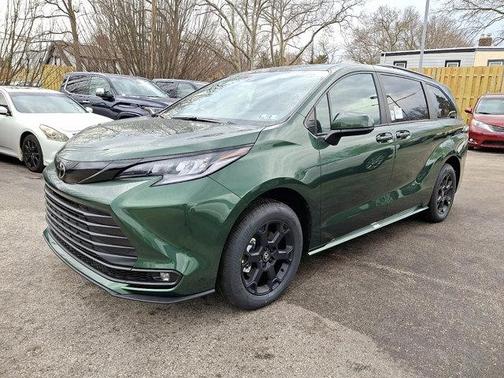 2026 Toyota Sienna Woodland Edition