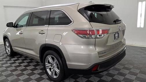 2014 Toyota Highlander Limited Platinum