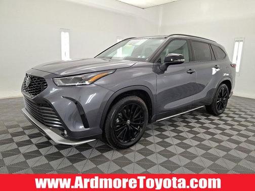 2025 Toyota Highlander XSE