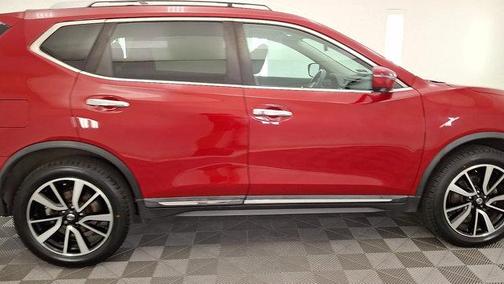 Palatial Ruby 2017 Nissan Rogue SL