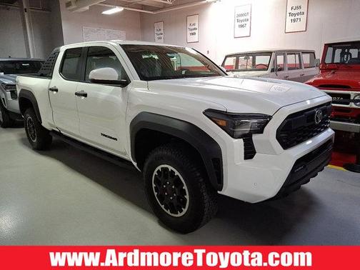 2025 Toyota Tacoma TRD Off Road
