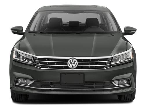 Platinum Gray Metallic 2017 Volkswagen Passat 1.8T SE