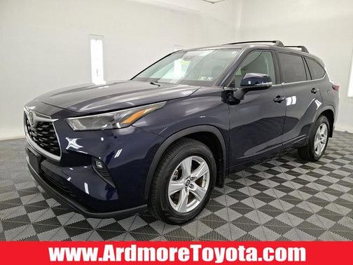 2022 Toyota Highlander LE