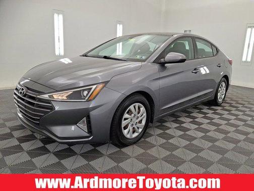 2019 Hyundai ELANTRA SE