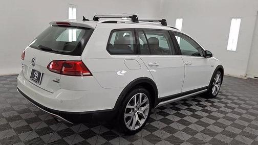2017 Volkswagen Golf Alltrack TSI SEL