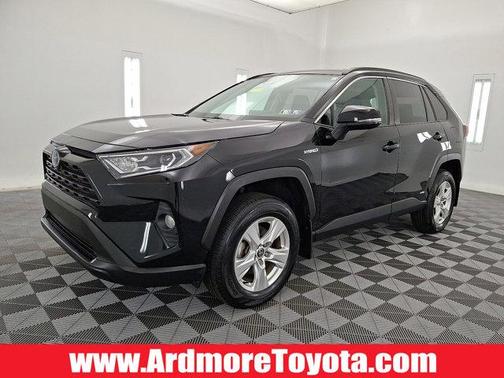 2021 Toyota RAV4 Hybrid XLE