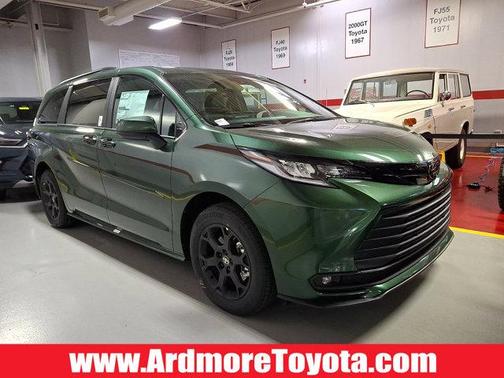 2026 Toyota Sienna Woodland Edition