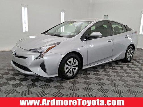 2016 Toyota Prius Three