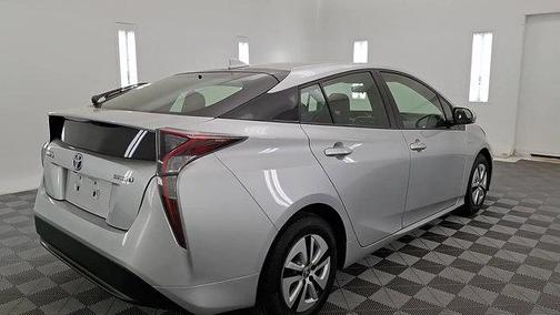 2016 Toyota Prius Three