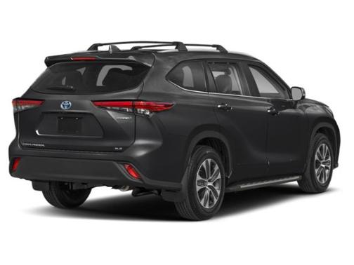 Midnight Black Metallic 2026 Toyota Highlander Hybrid XLE