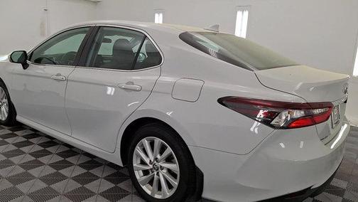 Ice Edge 2023 Toyota Camry LE