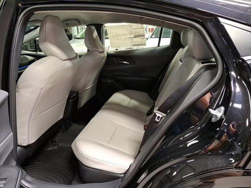 2025 Toyota Prius XLE