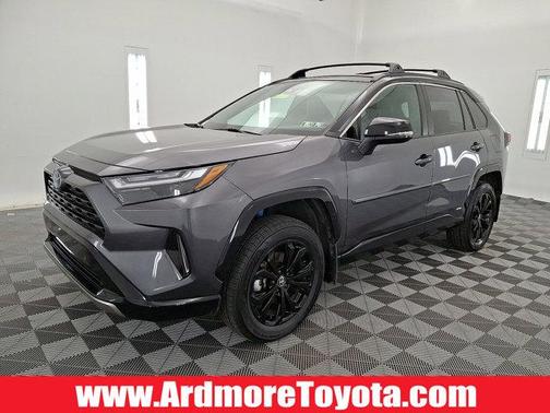 2024 Toyota RAV4 Hybrid SE