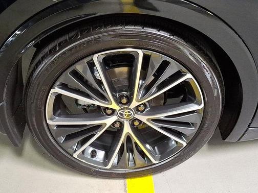 Midnight Black Metallic 2026 Toyota Prius XLE