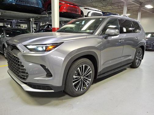 2026 Toyota Grand Highlander Hybrid Limited MAX