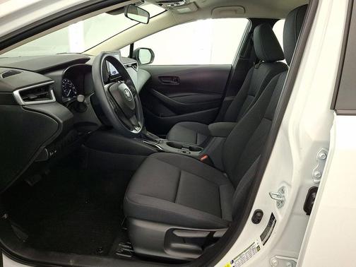 Ice Cap 2023 Toyota Corolla LE
