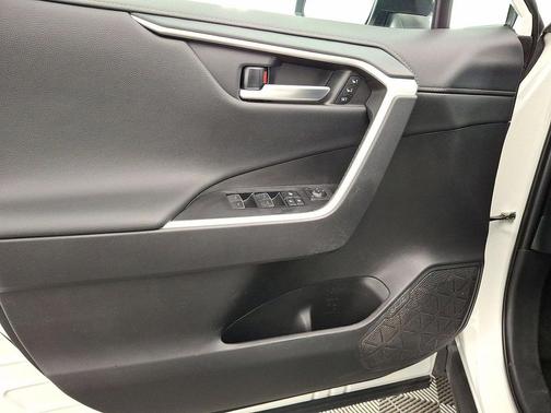 Wind Chill Pearl 2023 Toyota RAV4 Limited