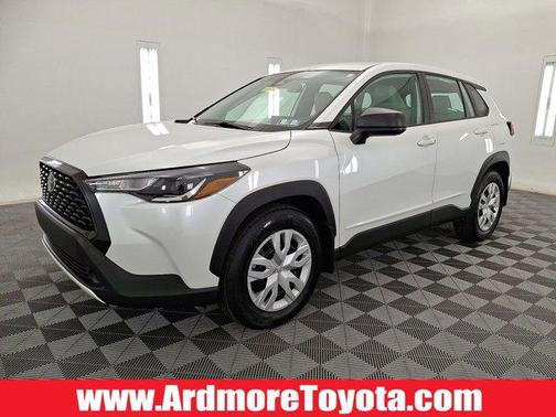 Wind Chill Pearl 2023 Toyota Corolla Cross L