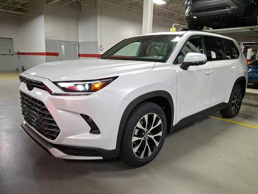 2026 Toyota Grand Highlander Hybrid Limited MAX