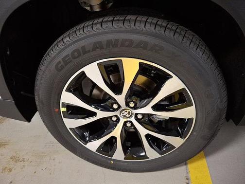 2026 Toyota Grand Highlander Hybrid Limited MAX