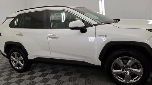 Blizzard Pearl 2020 Toyota RAV4 Hybrid Limited