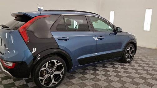 2023 Kia Niro Touring