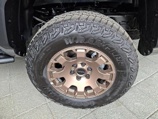Bronze Oxide 2026 Toyota Tacoma Hybrid Trailhunter
