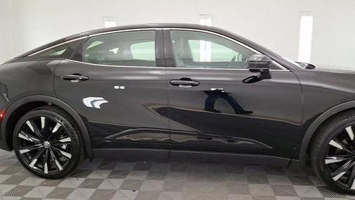 2024 Toyota Crown Platinum