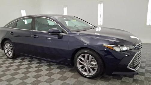 2021 Toyota Avalon XLE