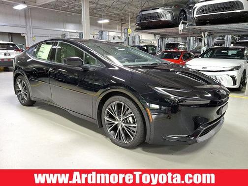 2025 Toyota Prius XLE