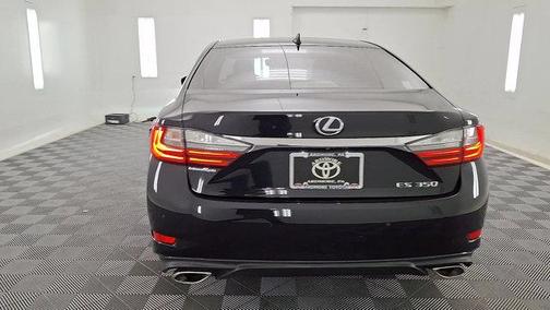 2017 Lexus ES 350 Base