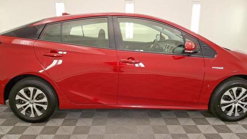 Supersonic Red 2019 Toyota Prius LE