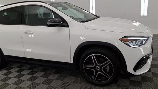 White 2022 Mercedes-Benz GLA 250 4MATIC