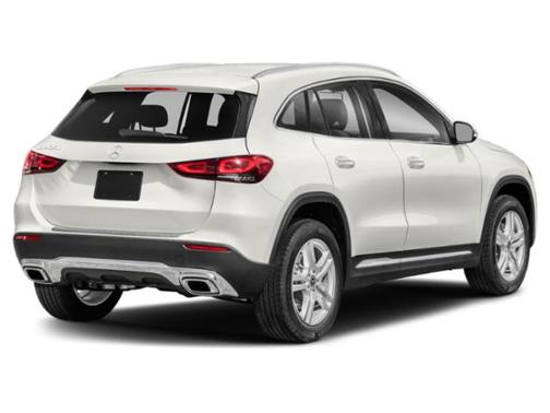 White 2022 Mercedes-Benz GLA 250 4MATIC