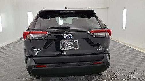 2021 Toyota RAV4 Hybrid LE
