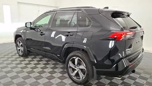 2021 Toyota RAV4 Prime SE