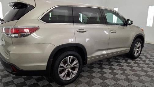 2015 Toyota Highlander LE Plus