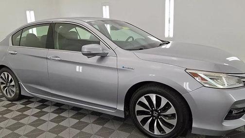 2017 Honda Accord Hybrid Touring
